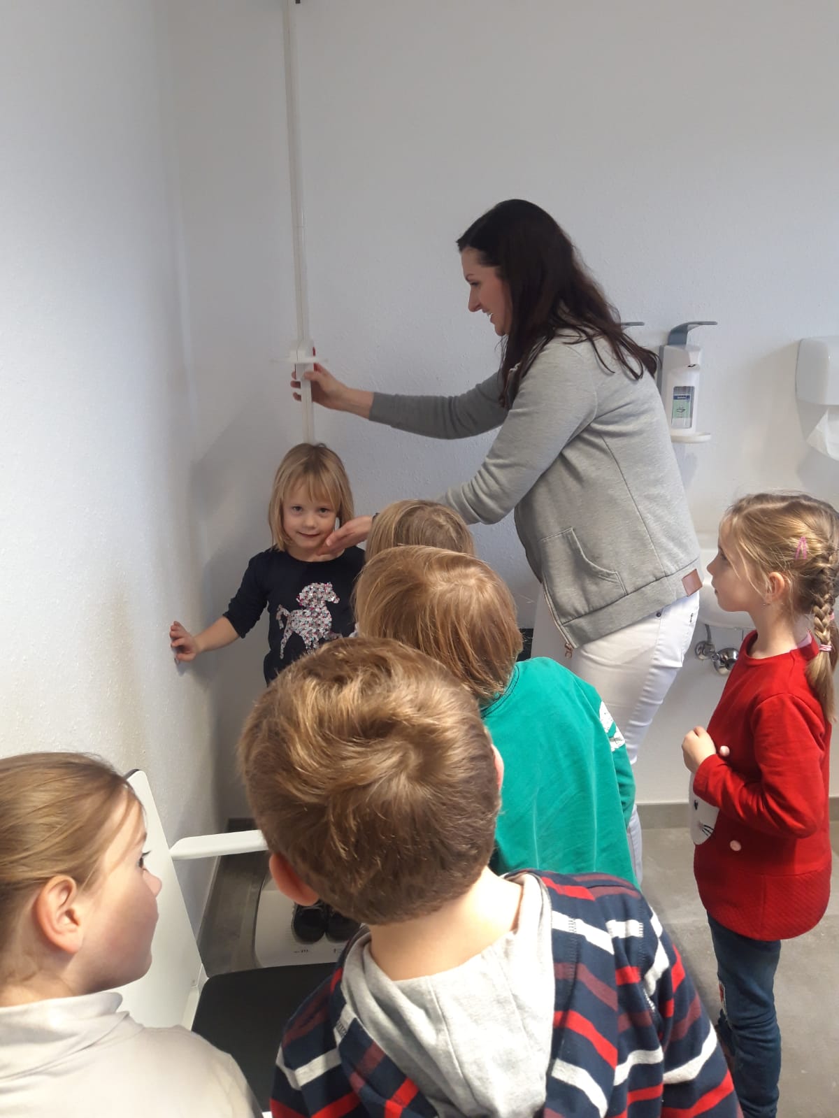 Besuch des Kindergartens Sonnenstrahl | Hausarzt Selfkant